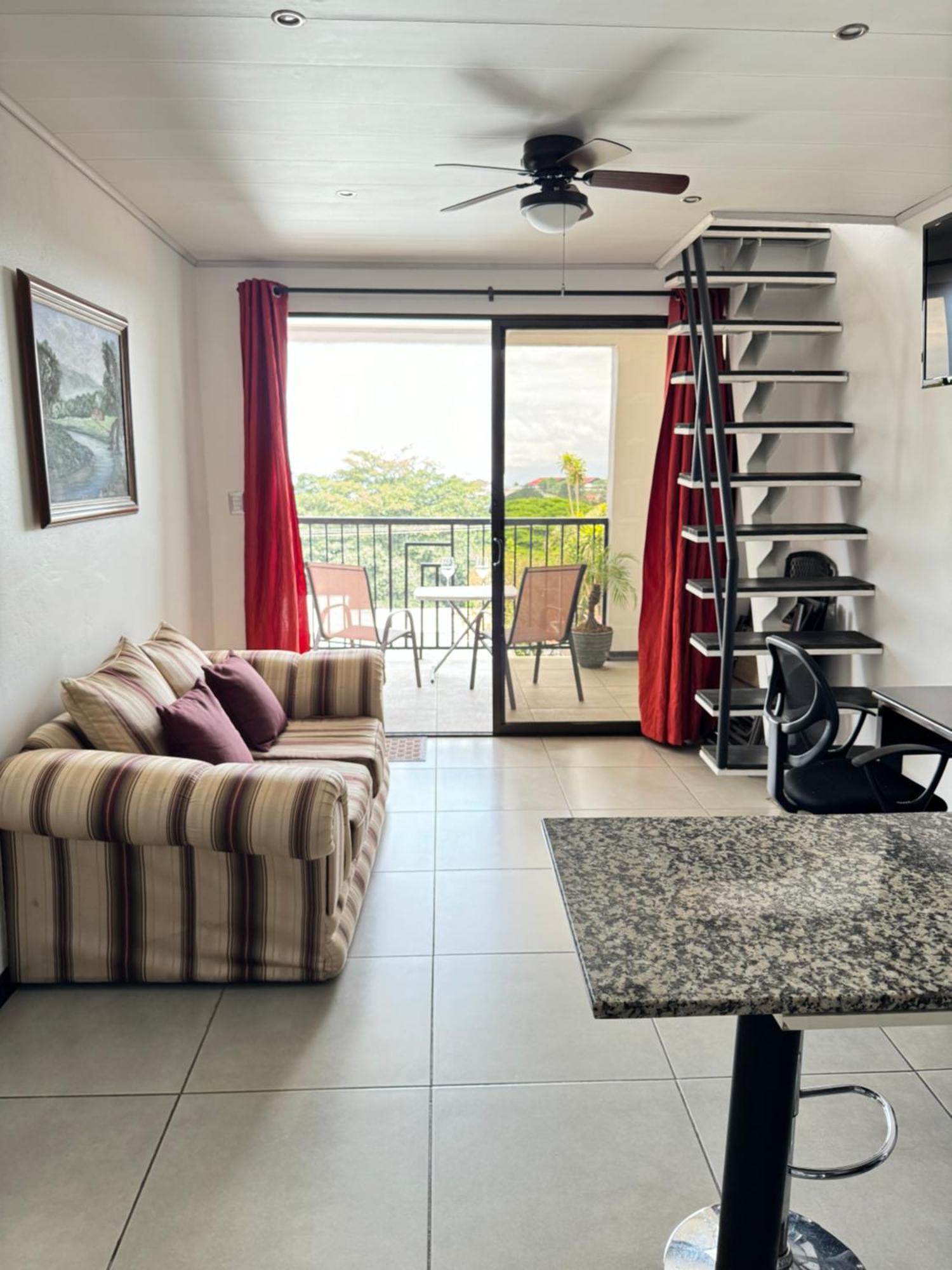 Apartment Maria's Alajuela